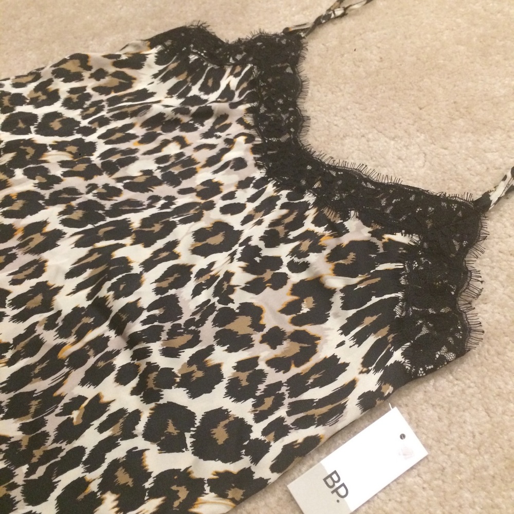 BP Nordstrom cheeta and lace top, size XS, new with tag
